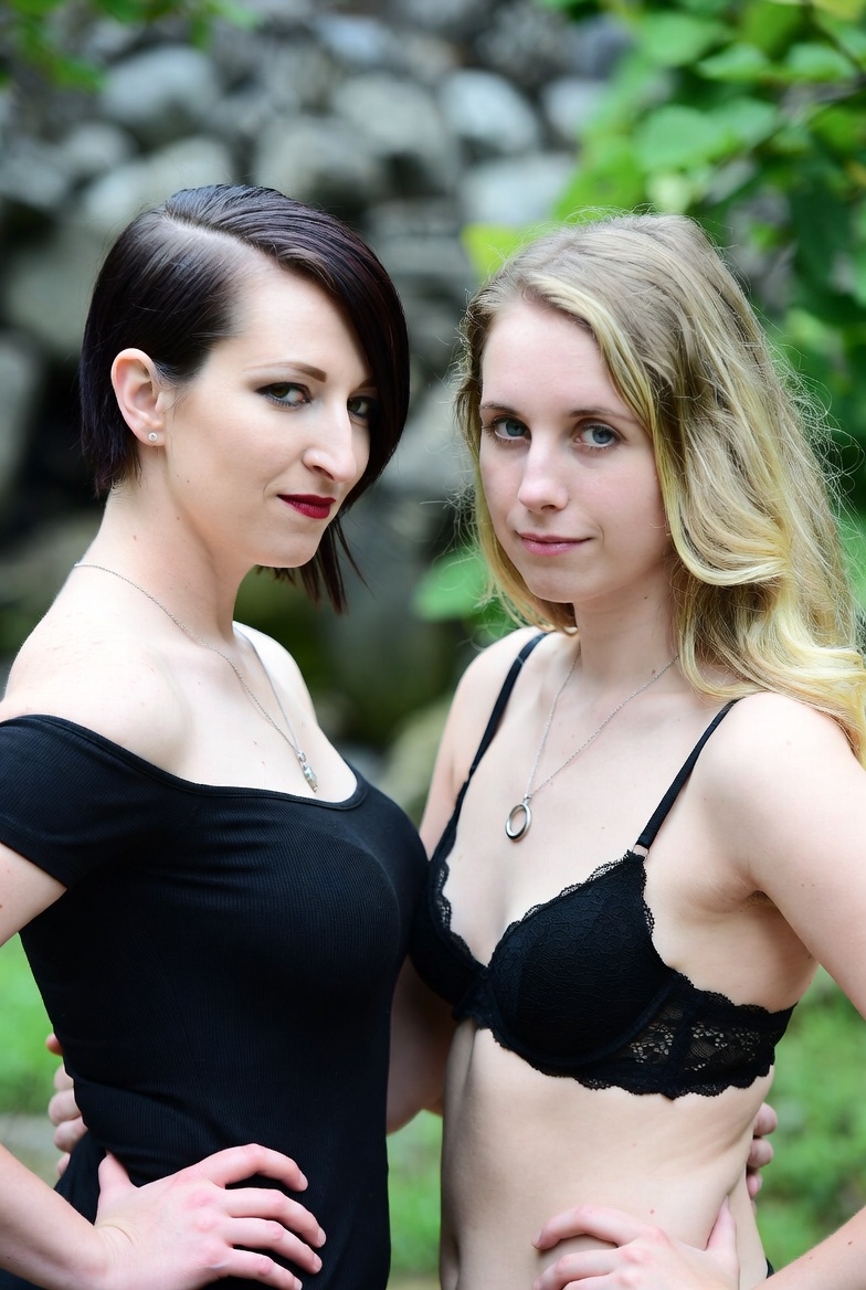 Lesbian Phone Sex profile 6